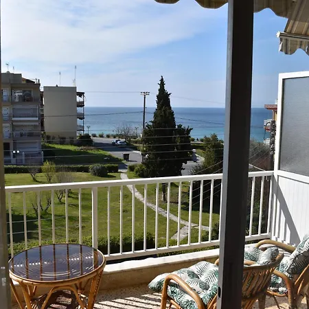 Athina's And Balcony アパート