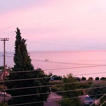 Athina's * Nea Kallikrateia